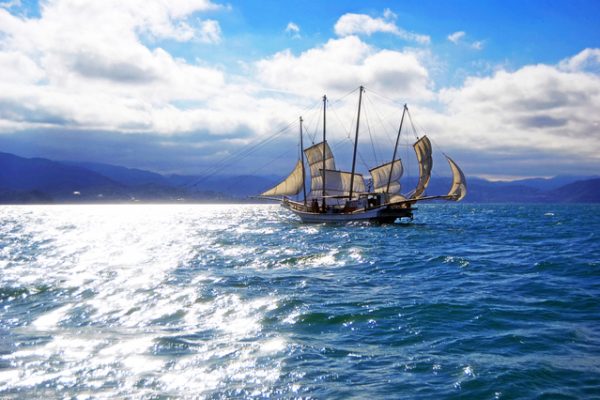 野坂の浦から鶴ヶ浜海水浴場コース