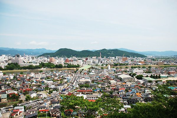 440段の階段！信夫