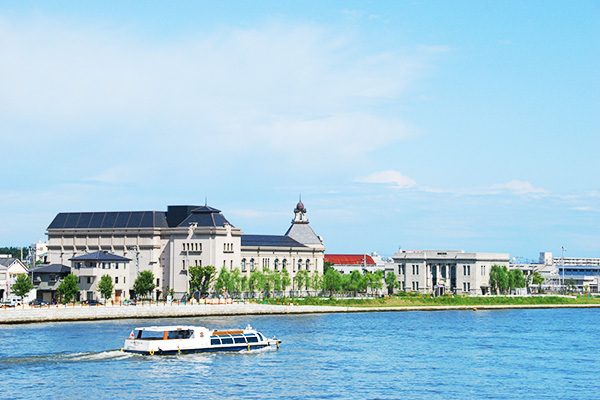 海と川に囲まれた「新潟島」一周コース