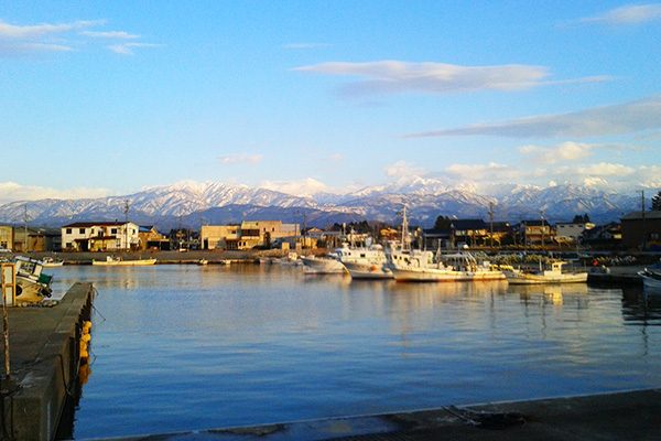 廻船問屋の面影残る町・岩瀬の散策ランコース