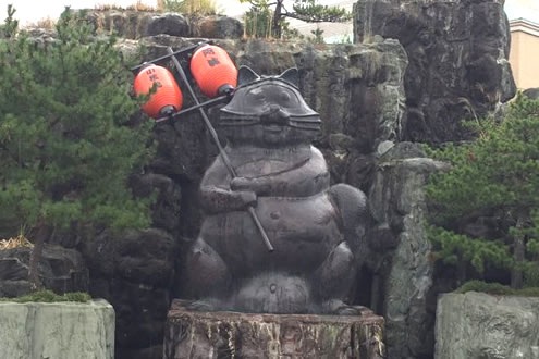 世界最大の狸の銅像も！阿波の狸合戦コース